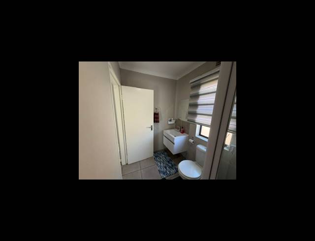 2 BEDROOM TOWNHOUSE FOR SALE IN ALBERTSDAL